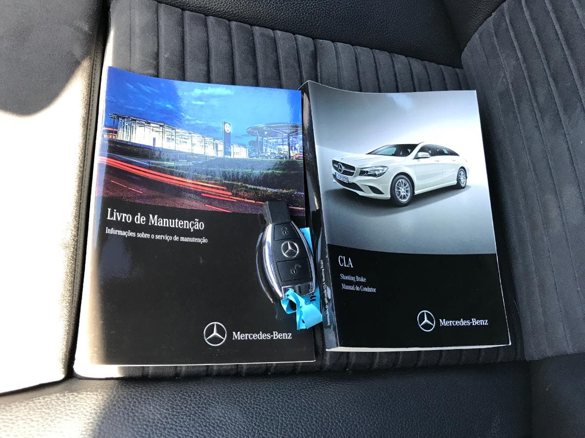 Mercedes-Benz CLA 200D Bluetec AMG · Ano 2016 — imagen 30