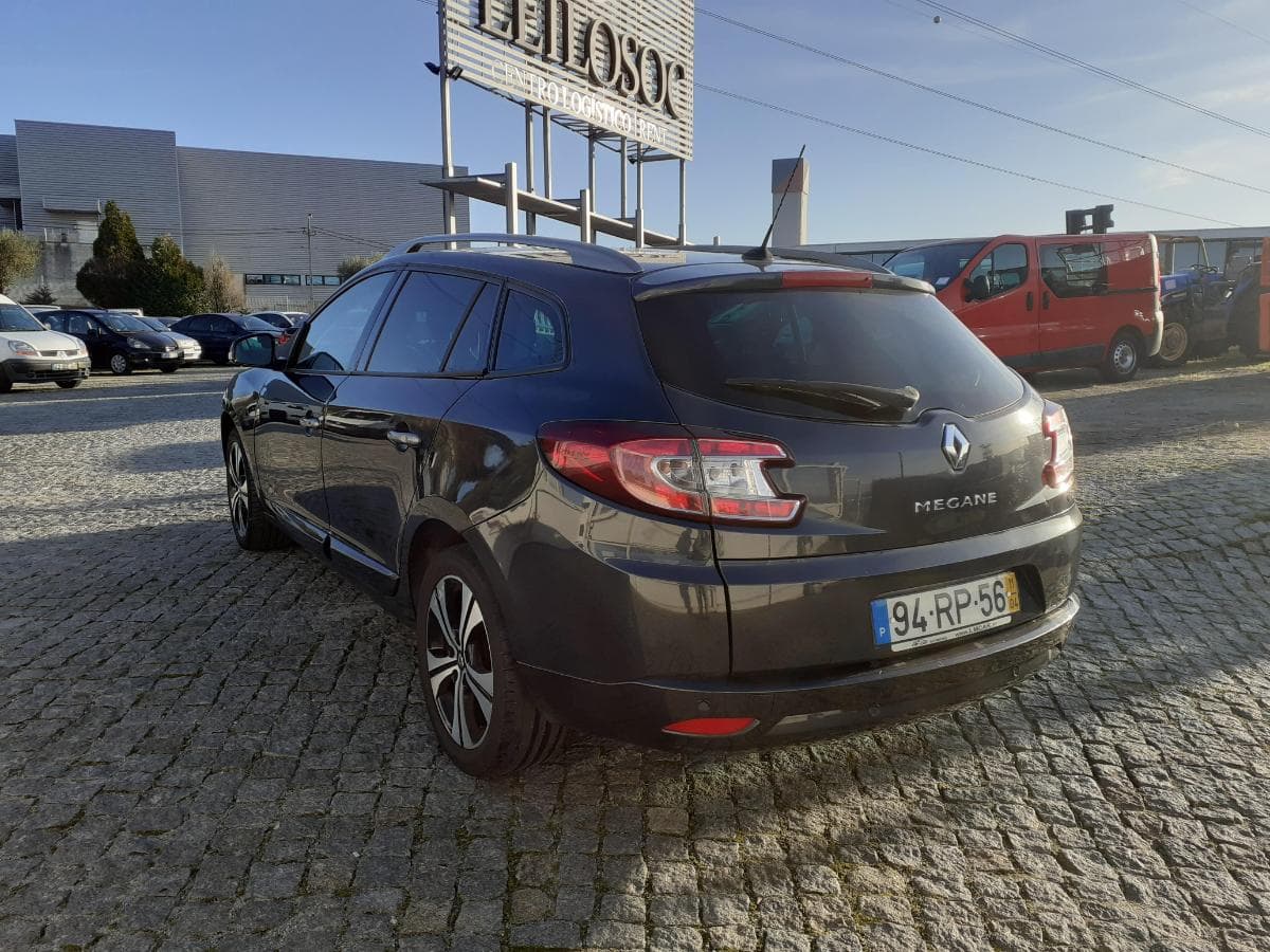 Renaut Mégane 1.5DCI · Ano 2011 — imagem 4