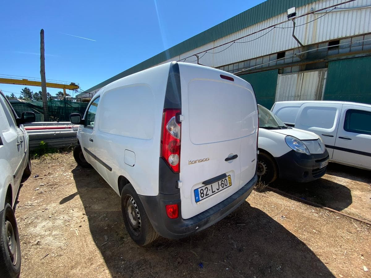 RENAULT KANGOO CONFORT — imagem 8