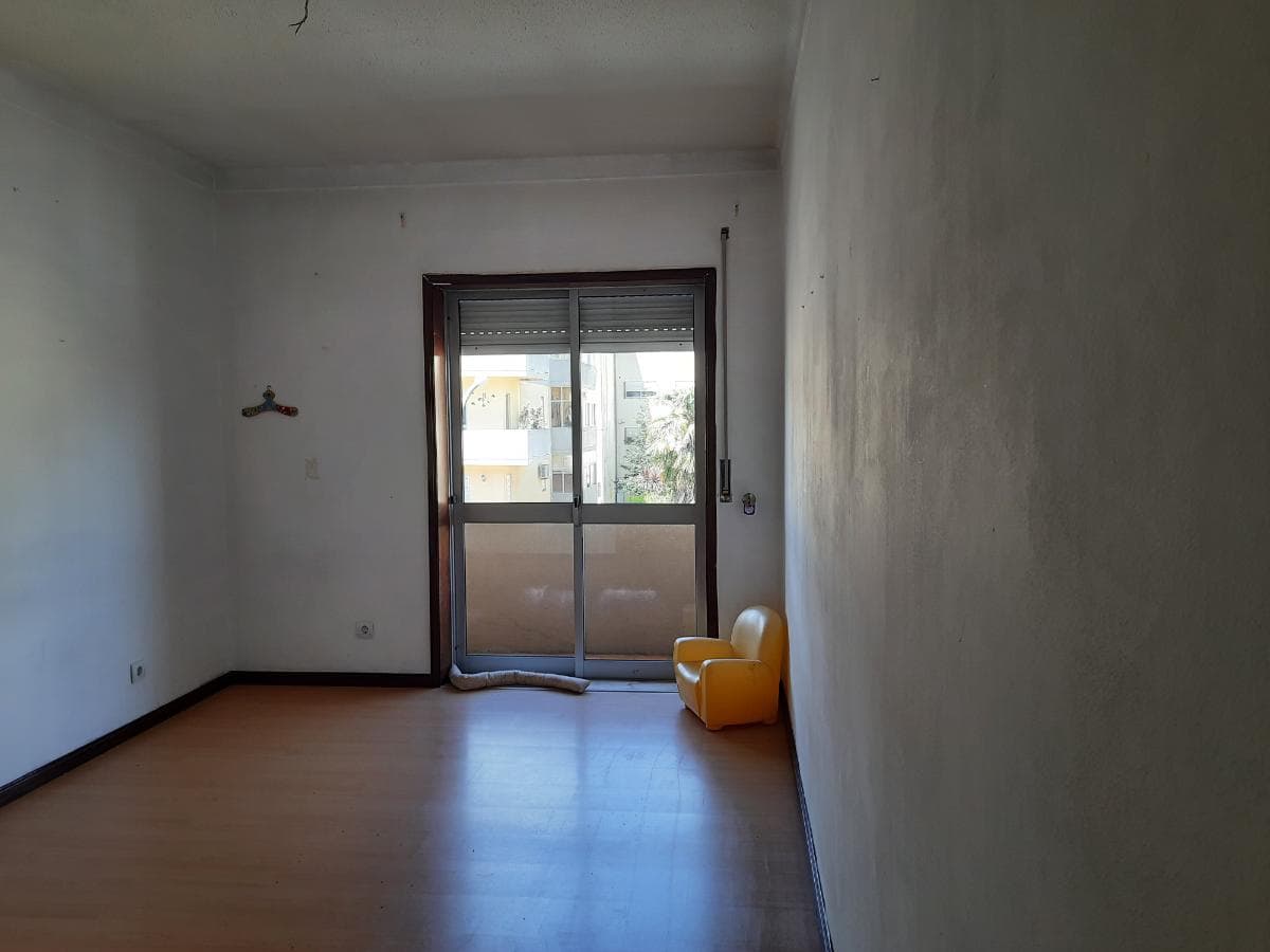 Apartamento T3 com Arrumos · Albergaria-a-Velha — imagen 9