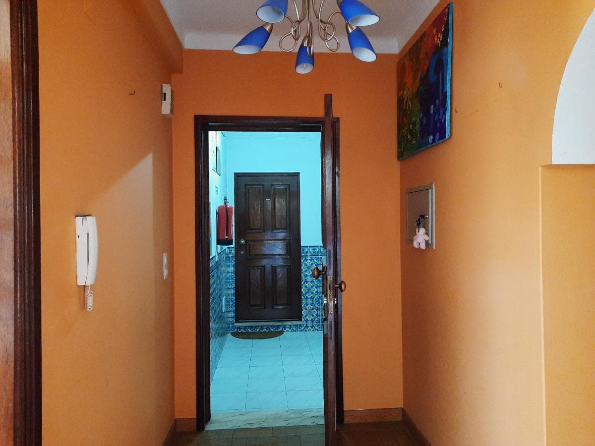 Apartamento T3 com Arrumos · Albergaria-a-Velha — imagen 2