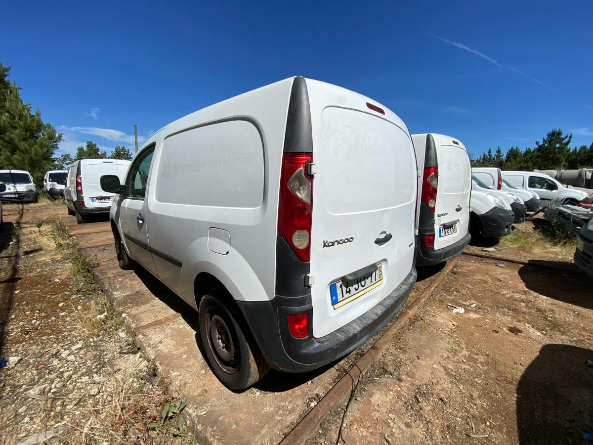 RENAULT KANGOO CONFORT — image 4