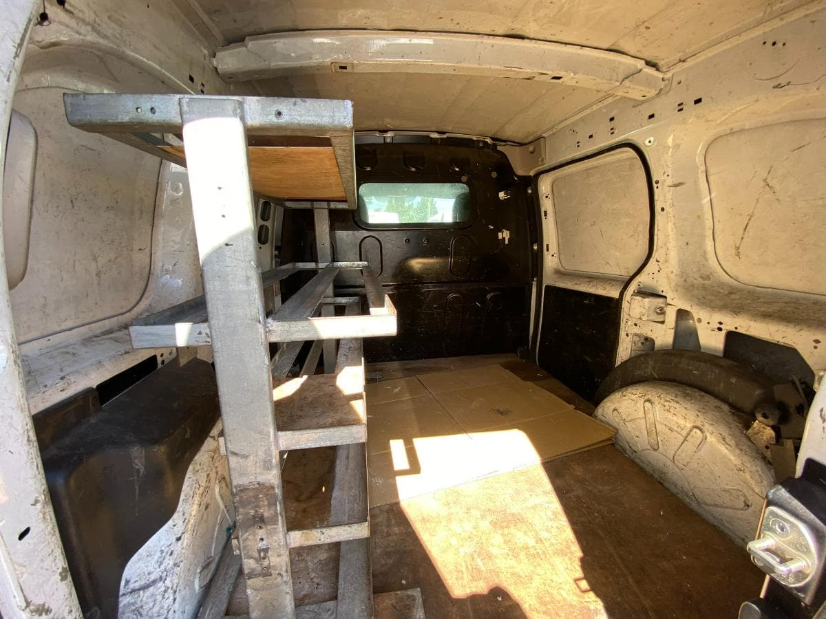 RENAULT KANGOO CONFORT — image 7