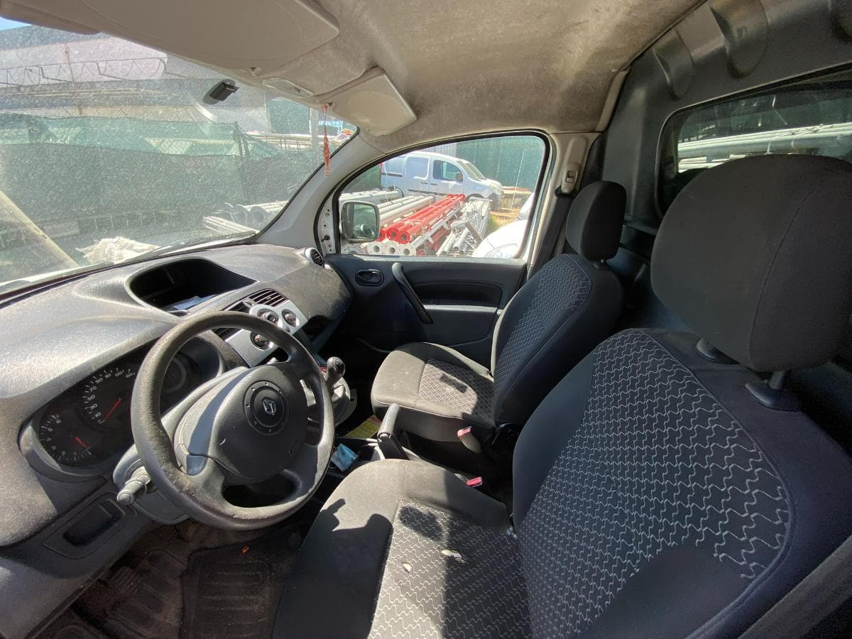 RENAULT KANGOO CONFORT — imagem 10