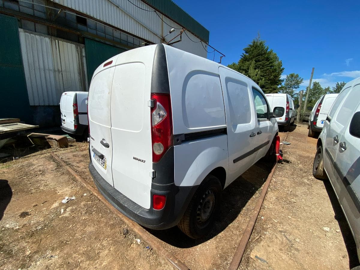 RENAULT KANGOO CONFORT — imagem 6