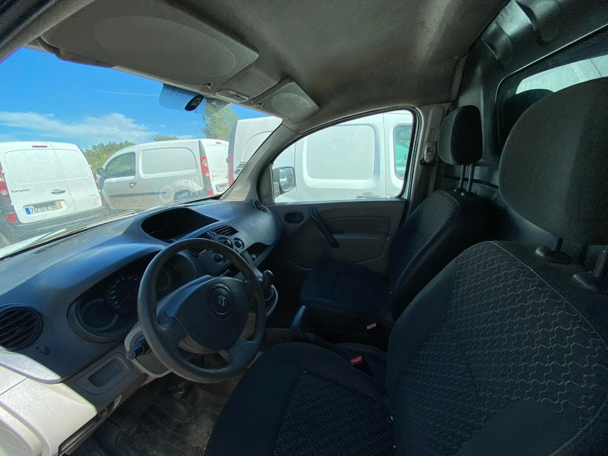 RENAULT KANGOO CONFORT — imagem 3