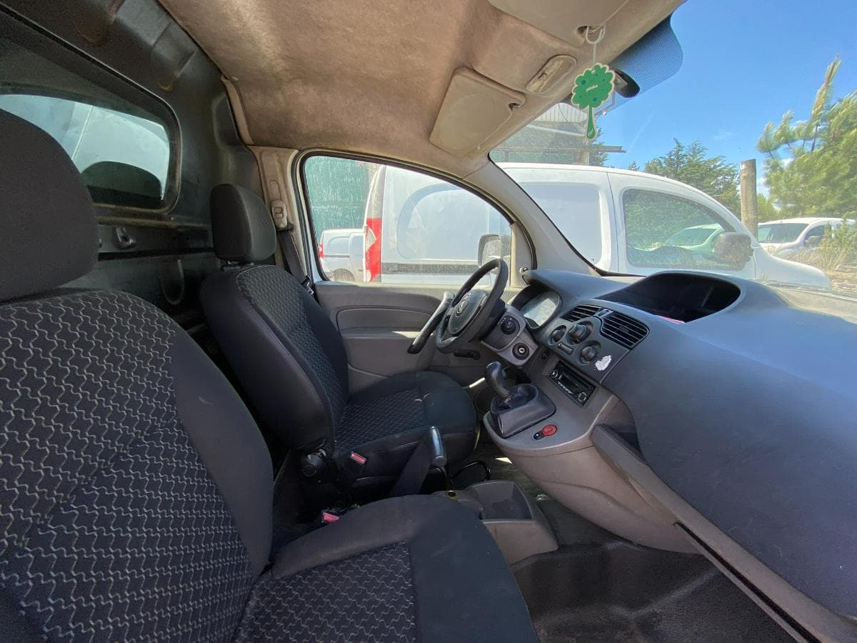 RENAULT KANGOO CONFORT — imagem 2