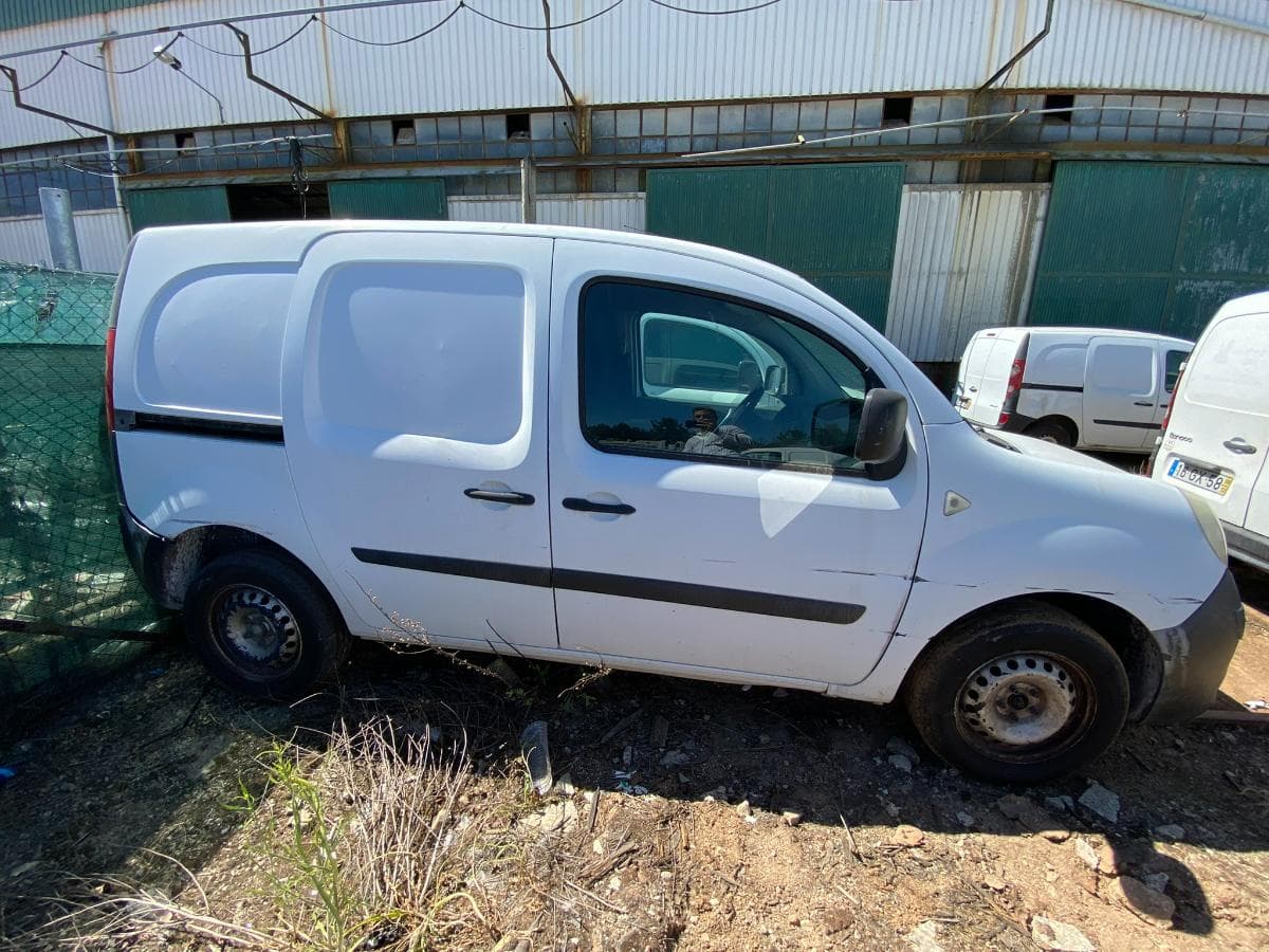 RENAULT KANGOO CONFORT — imagem 2