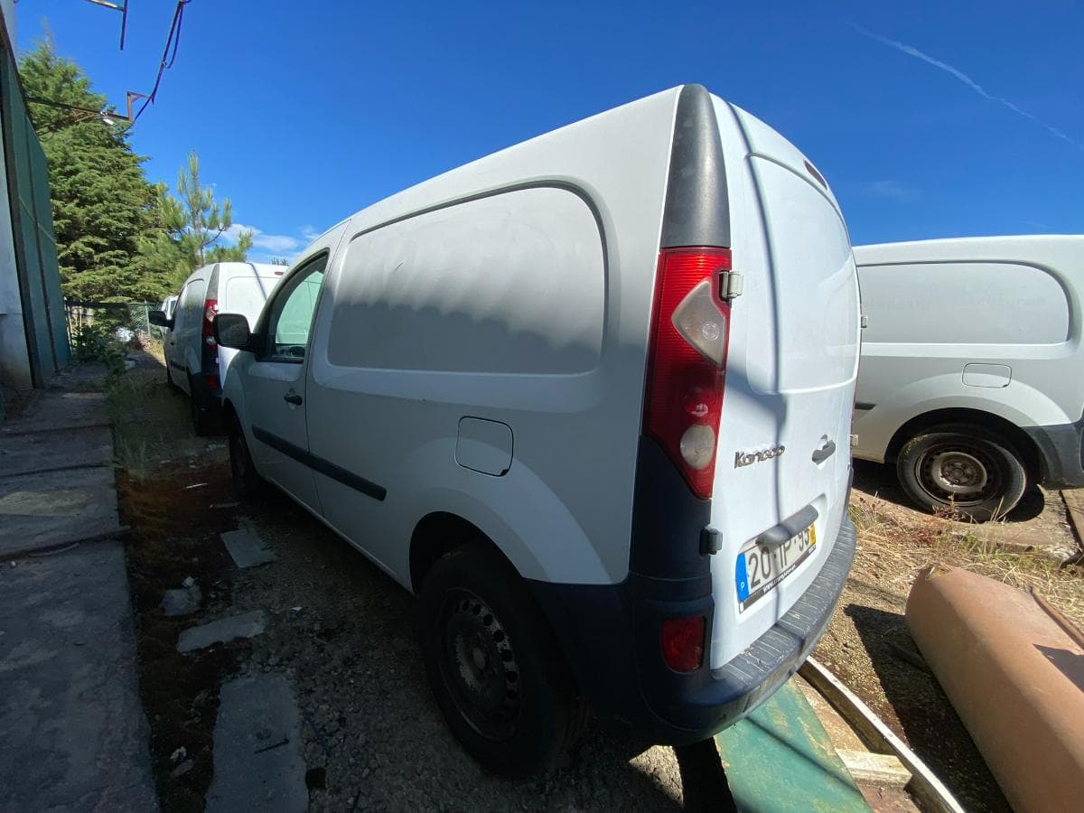 RENAULT KANGOO CONFORT — imagem 7