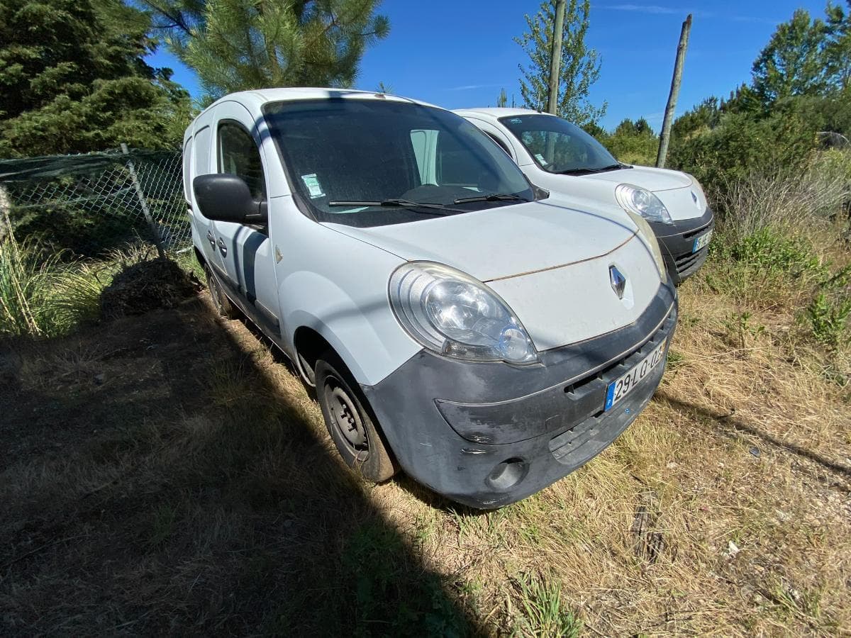 RENAULT KANGOO CONFORT — imagem 7