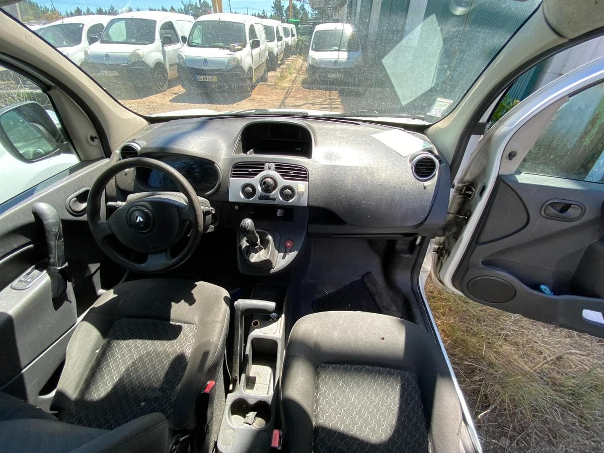 RENAULT KANGOO CONFORT — imagem 5