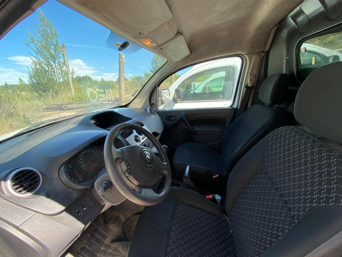 RENAULT KANGOO CONFORT — imagen 4