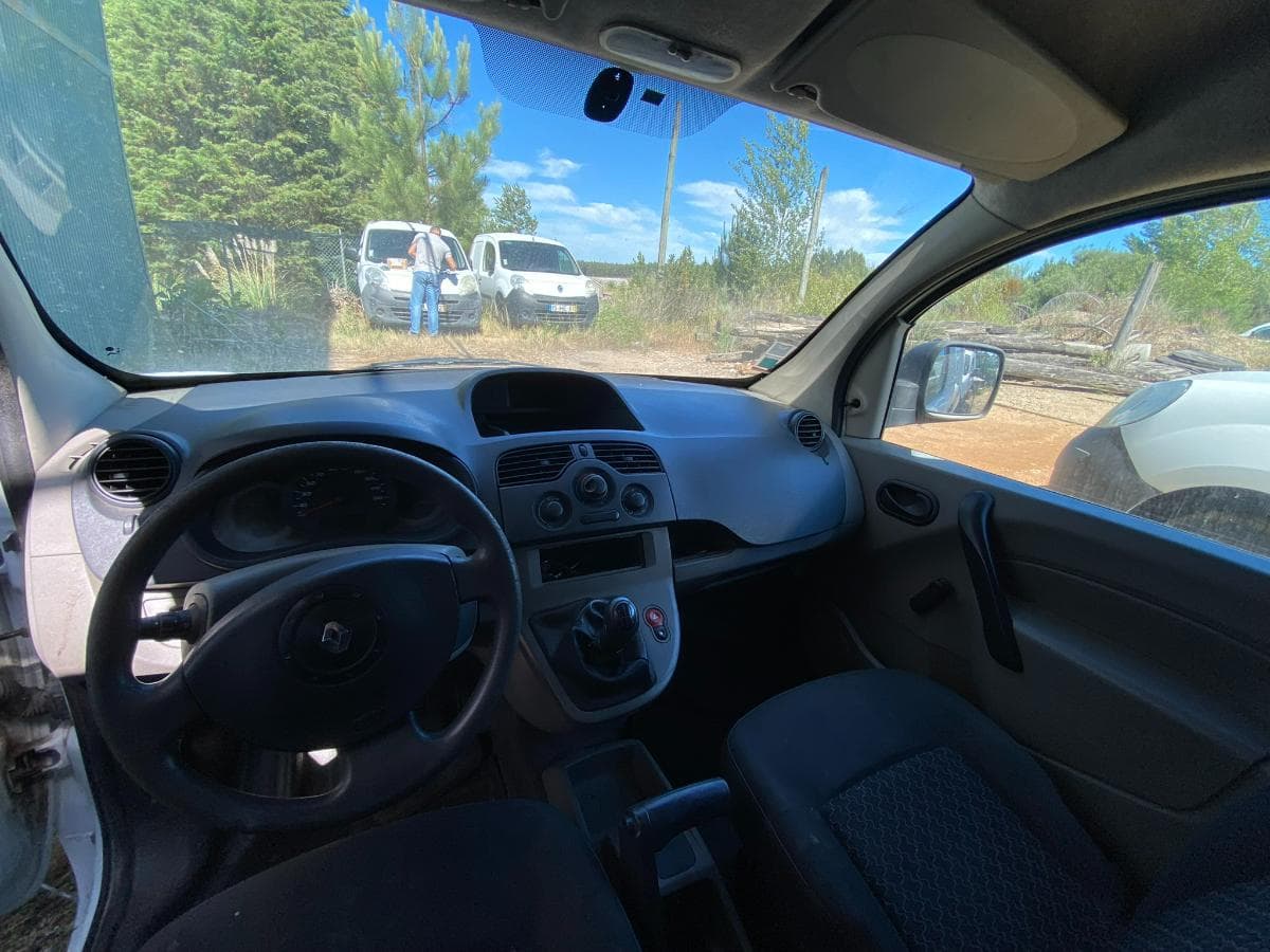 RENAULT KANGOO CONFORT — imagen 5