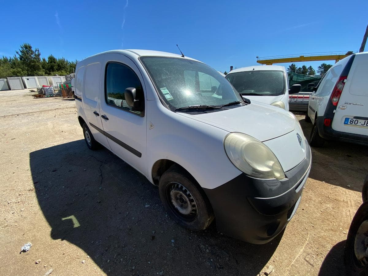 RENAULT KANGOO CONFORT — imagem 8