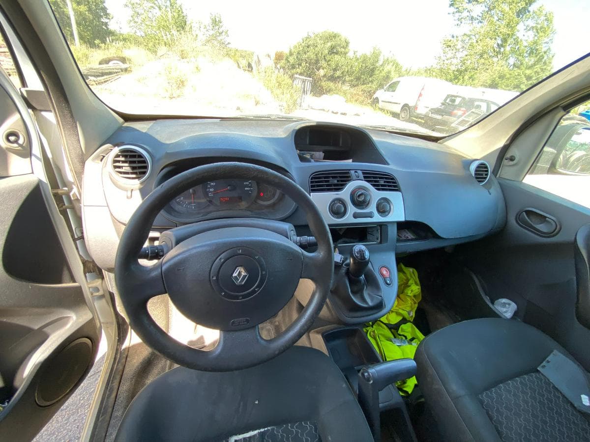 RENAULT KANGOO CONFORT — imagen 8