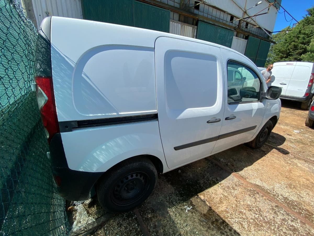 RENAULT KANGOO CONFORT — imagen 2