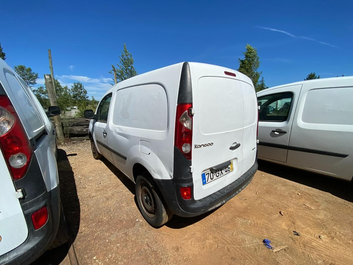 RENAULT KANGOO CONFORT — imagem 4
