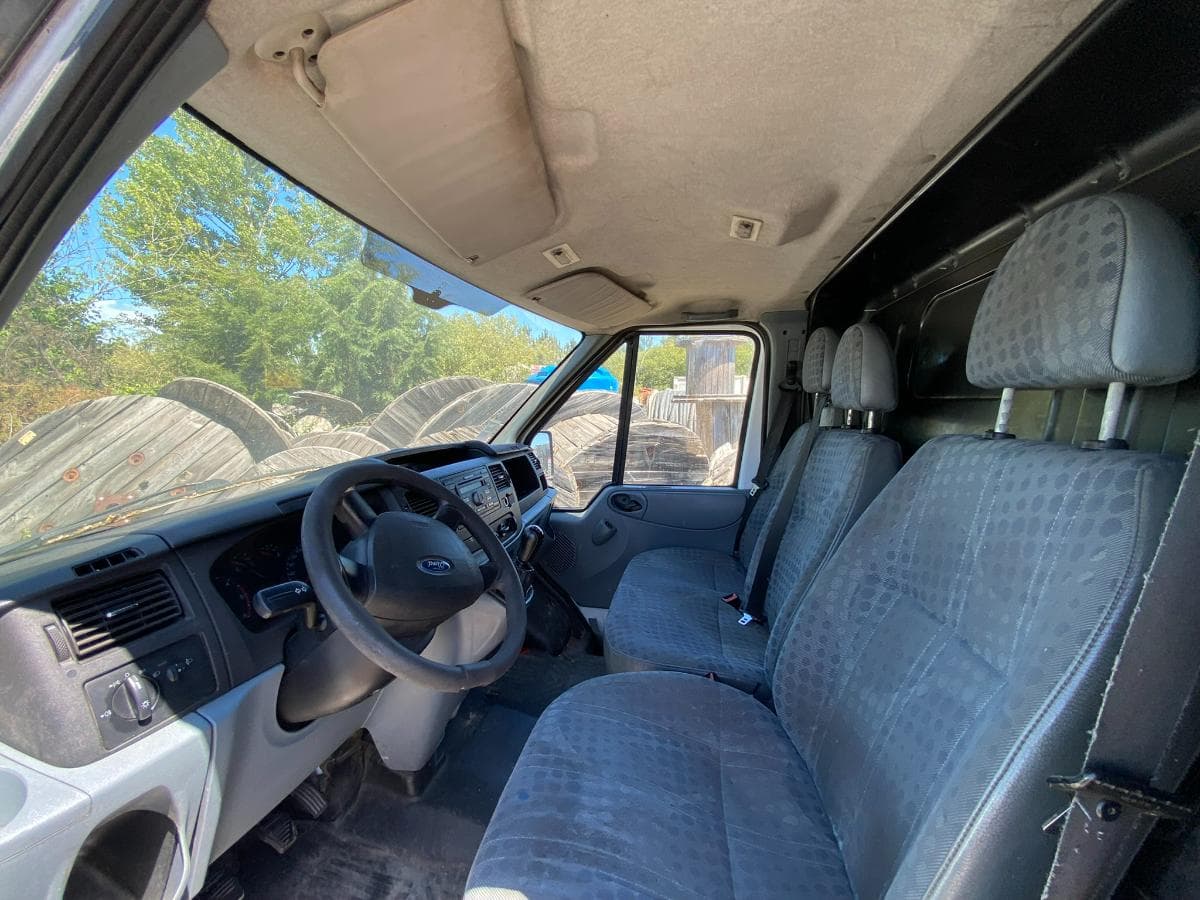 FORD TRANSIT VAN — imagem 9