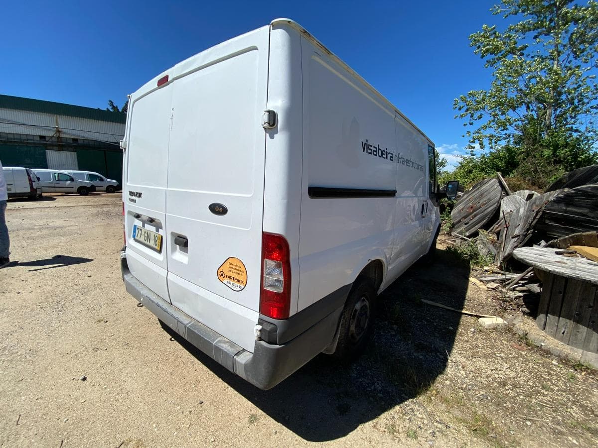 FORD TRANSIT VAN — imagem 8