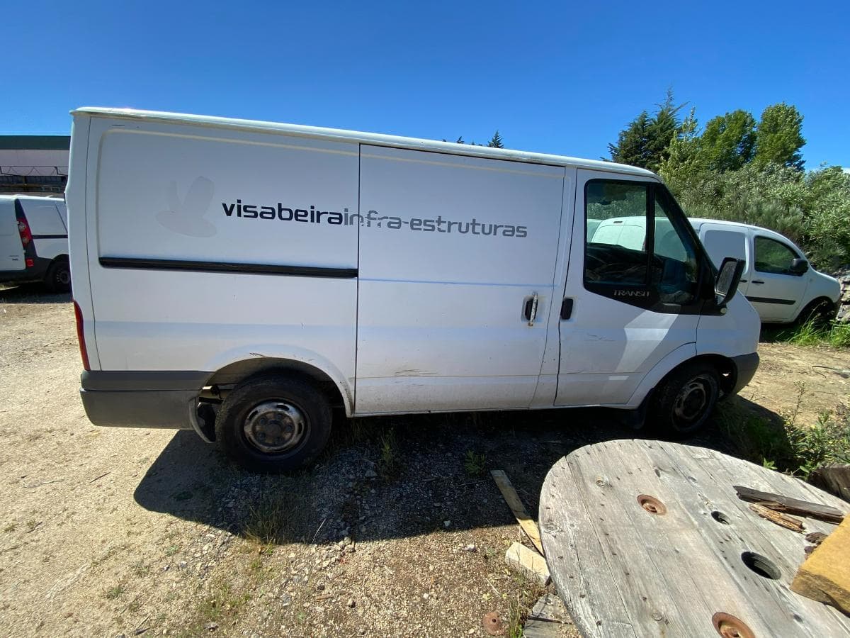 FORD TRANSIT VAN — imagem 7