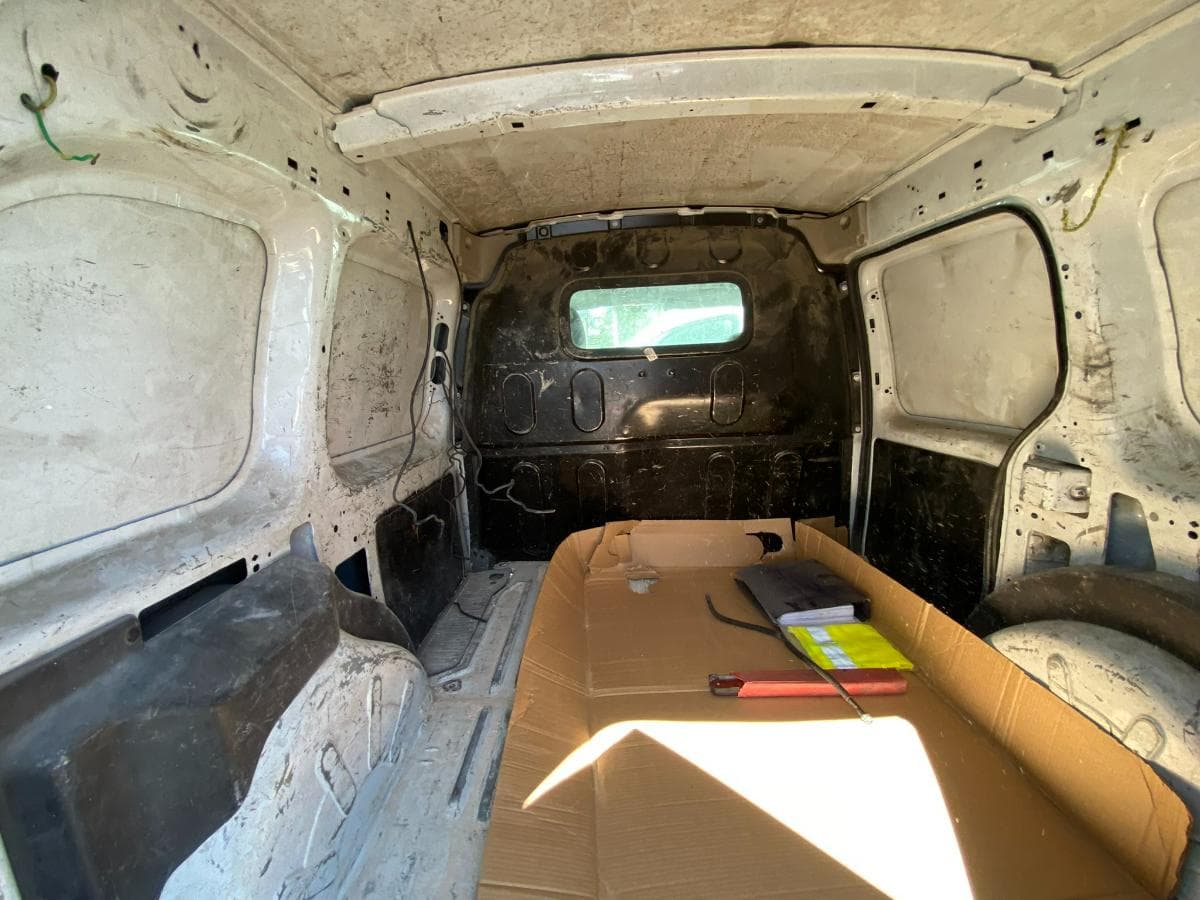 RENAULT KANGOO CONFORT — imagem 12