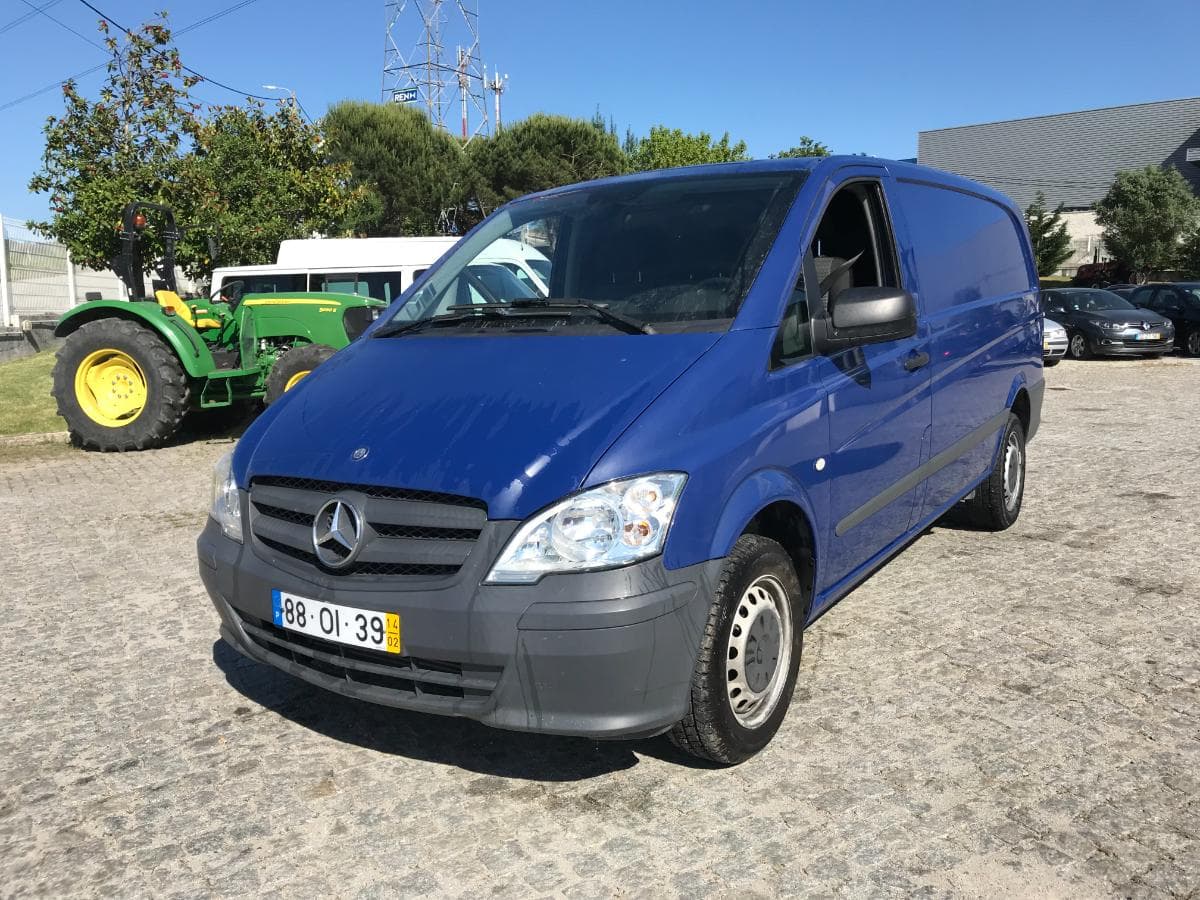 Mercedes-Benz Vito 113 DCI · Ano 2014 — imagen 5
