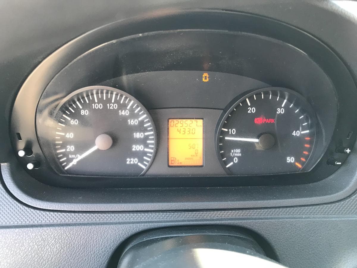 Mercedes-Benz Vito 113 DCI · Ano 2014 — imagen 20