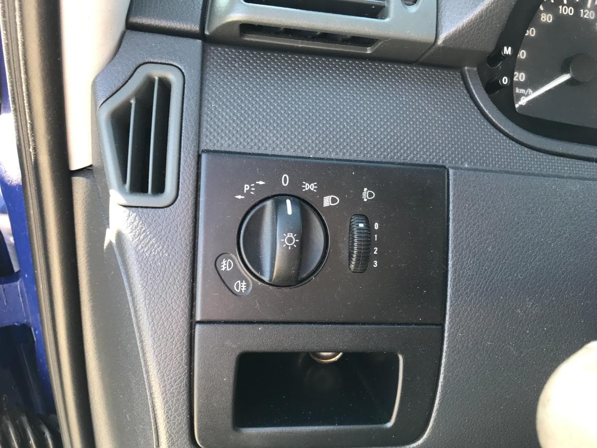 Mercedes-Benz Vito 113 DCI · Ano 2014 — imagen 24