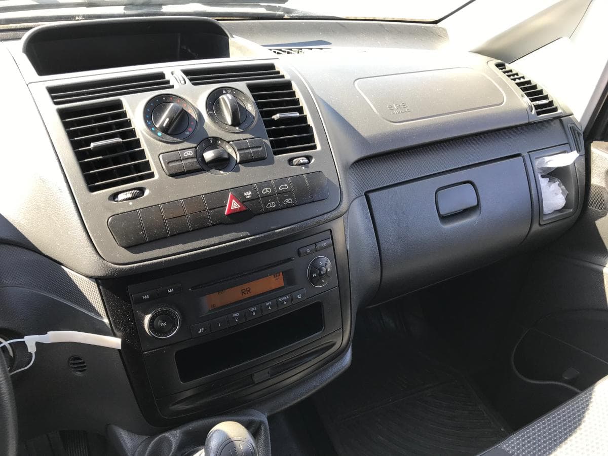 Mercedes-Benz Vito 113 DCI · Ano 2014 — imagen 22