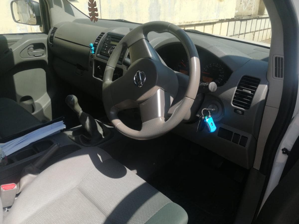Nissan Navara · — imagen 3