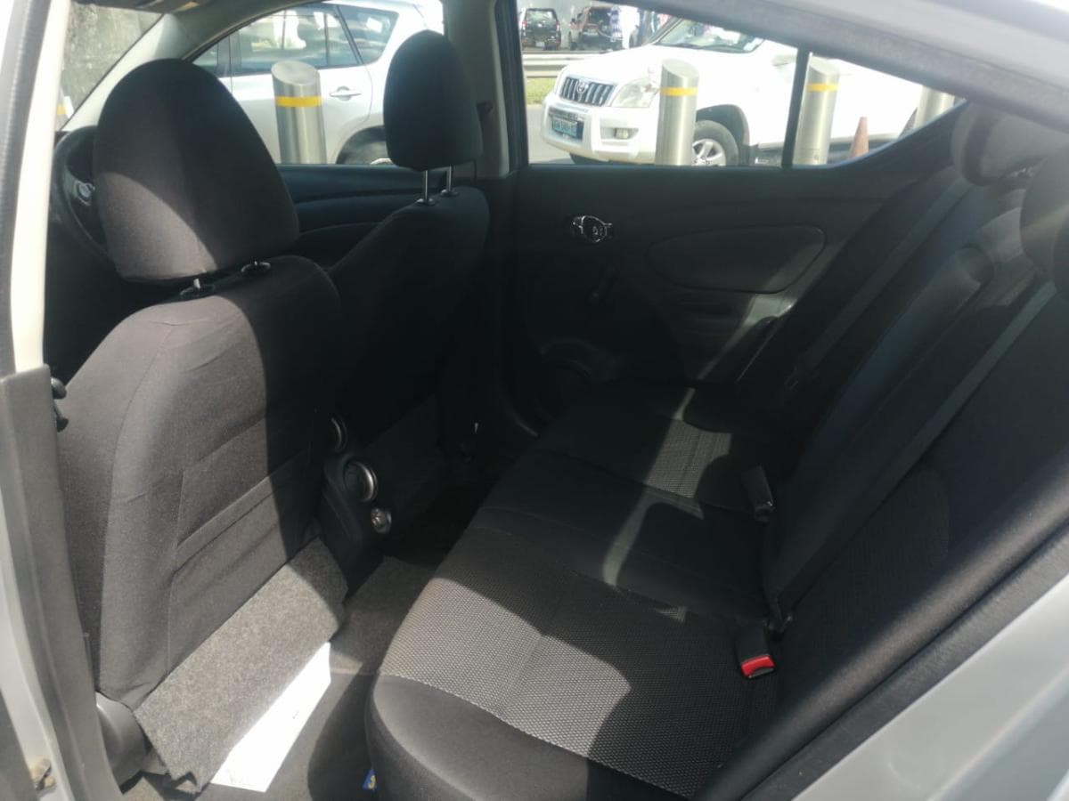 Nissan Almera · — image 3