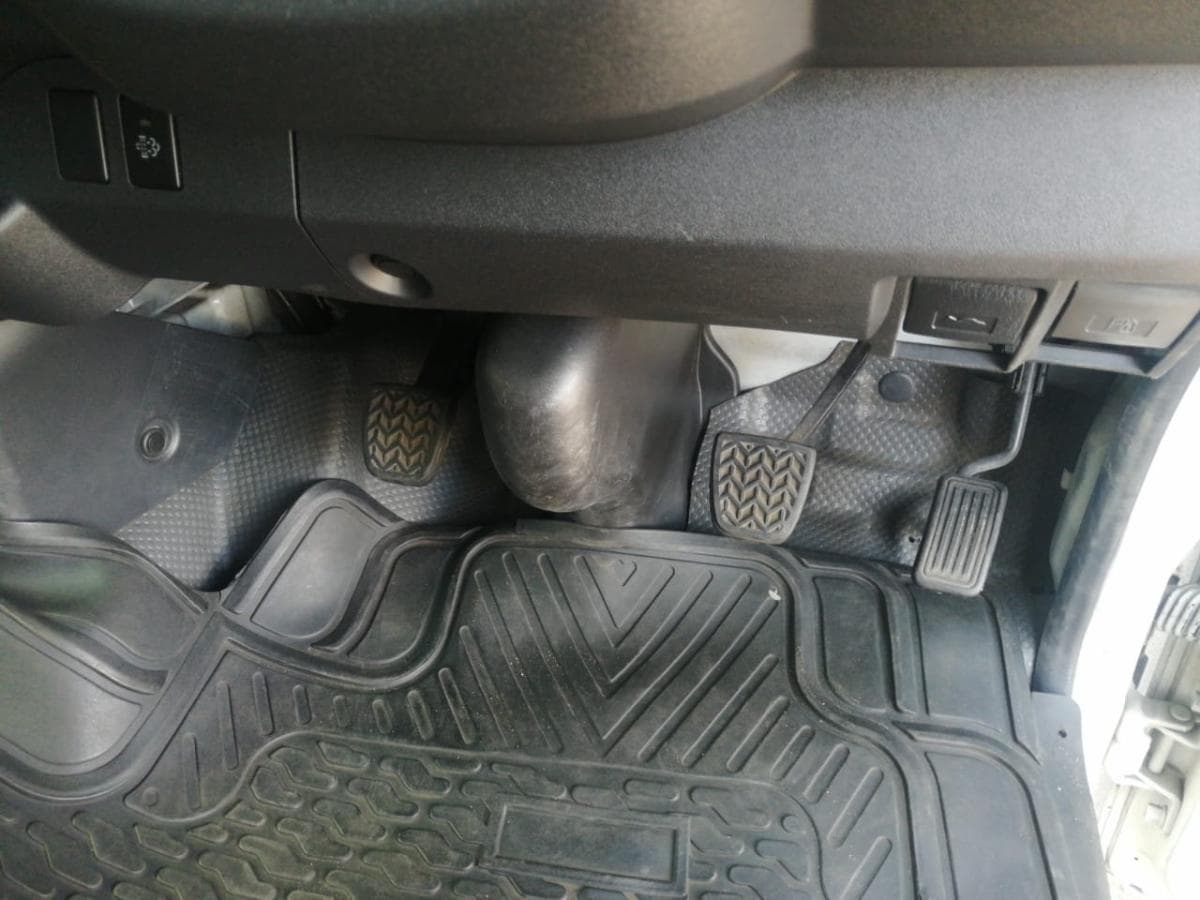 Toyota Hiace · — imagem 11