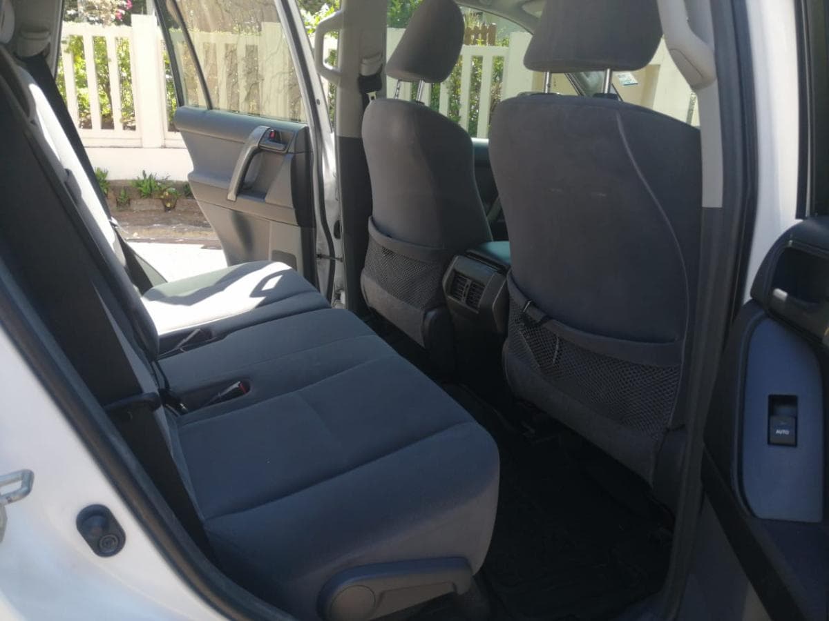 Toyota LandCruiser Prado · — imagen 6