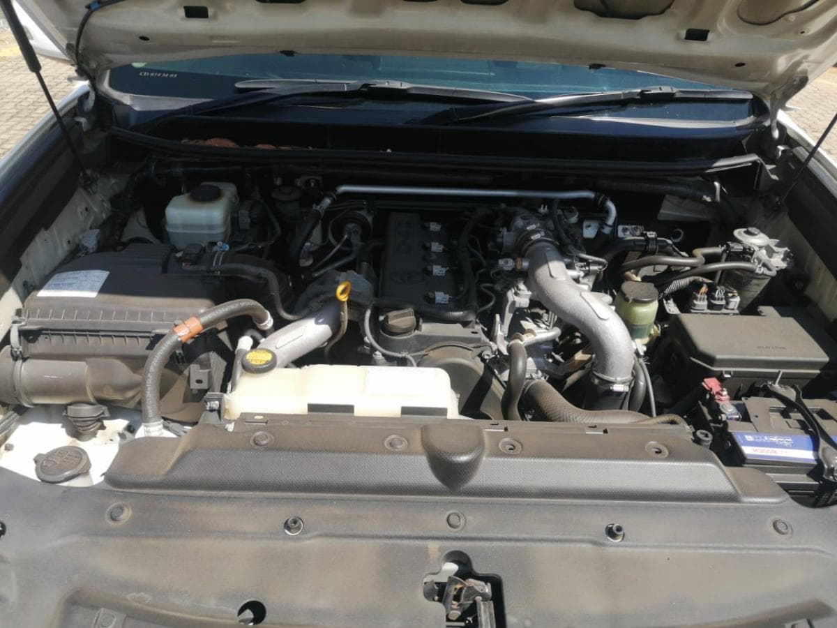 Toyota LandCruiser Prado · — imagen 17