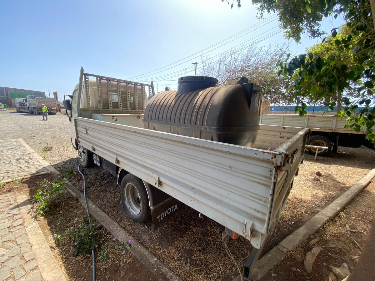 TOYOTA DYNA — imagen 4