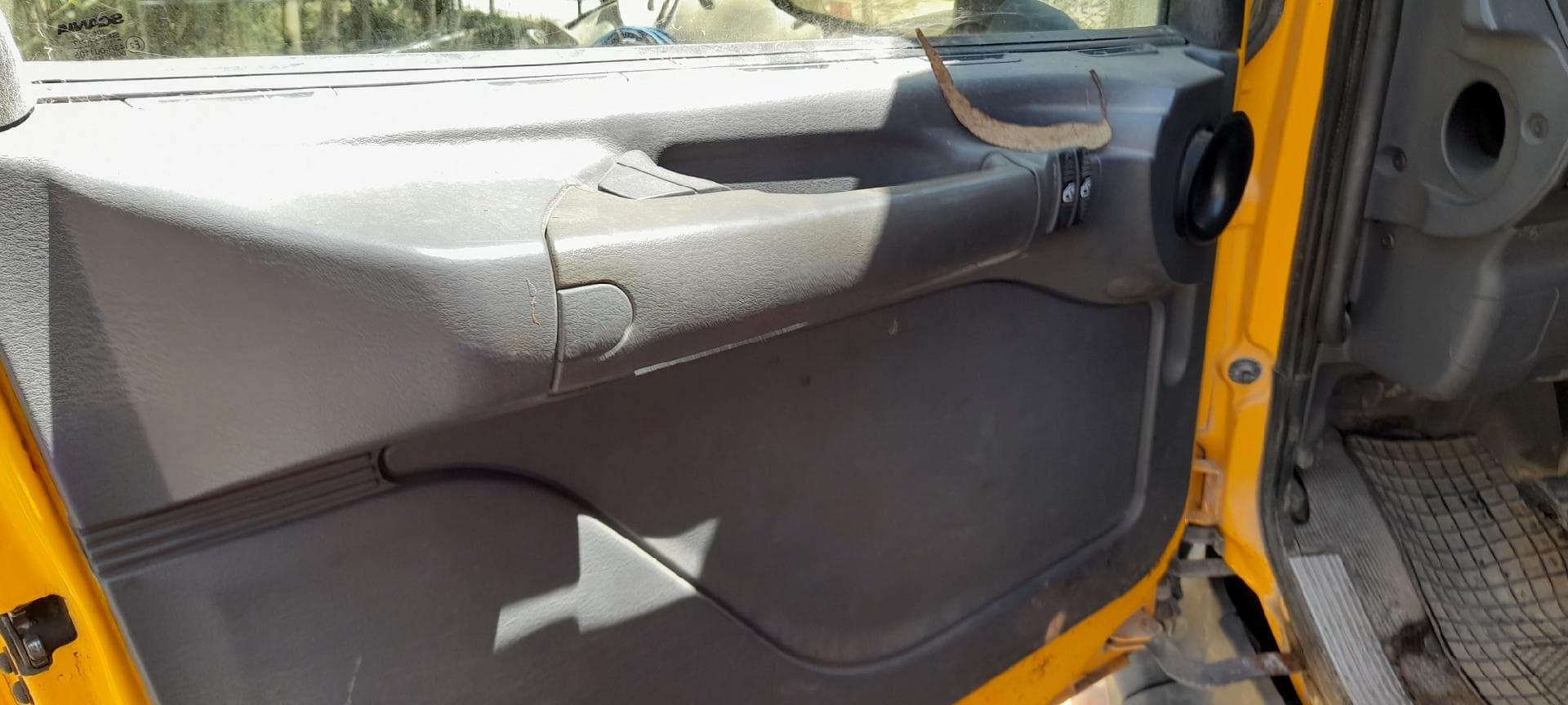 SCANIA 124CB 360 — imagen 7