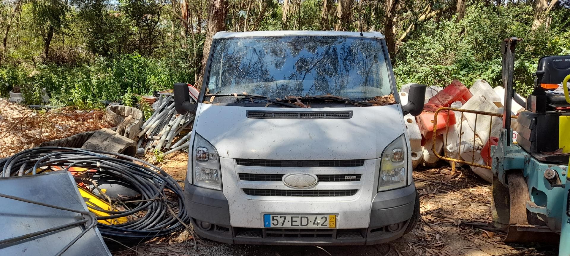 Ford Transit 110 T280 — imagen 2