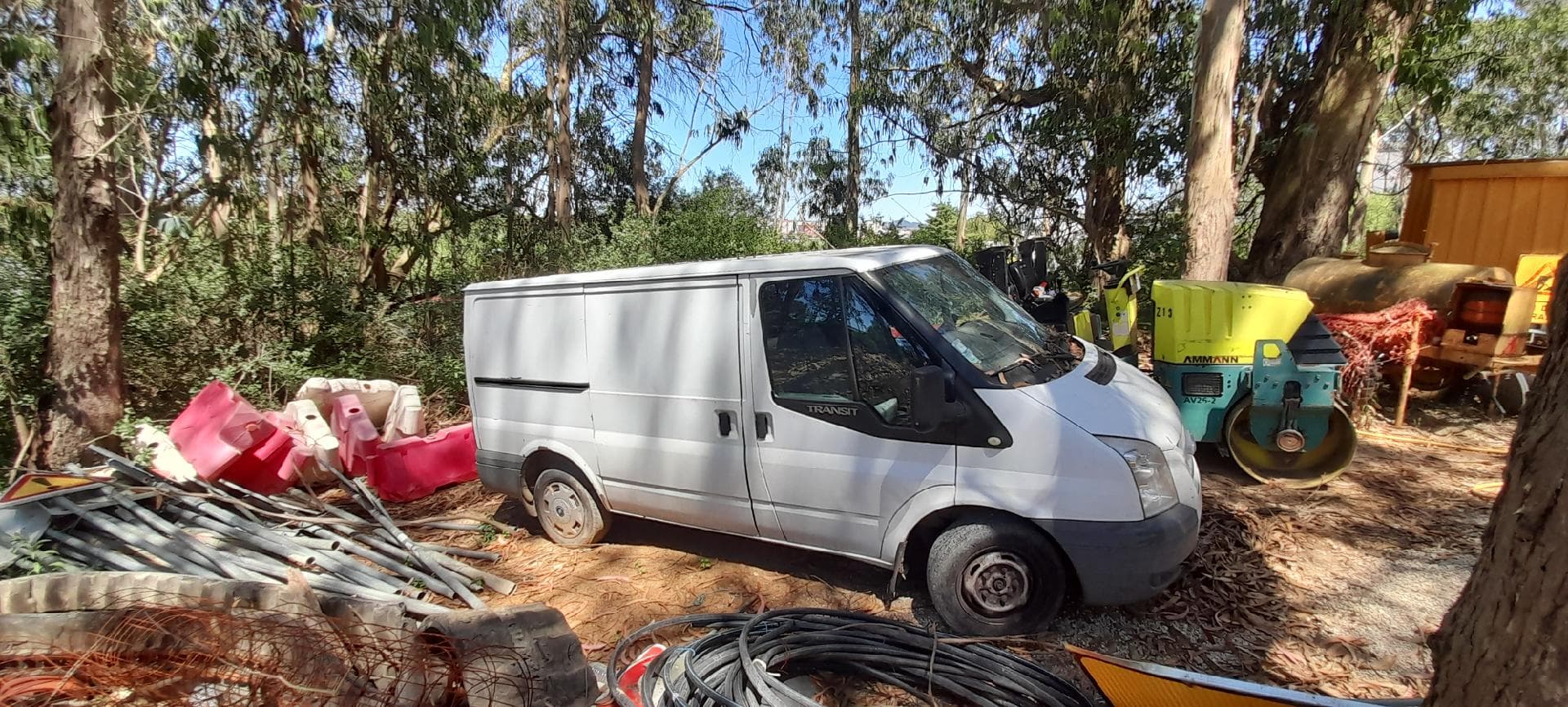 Ford Transit 110 T280 — imagen 4