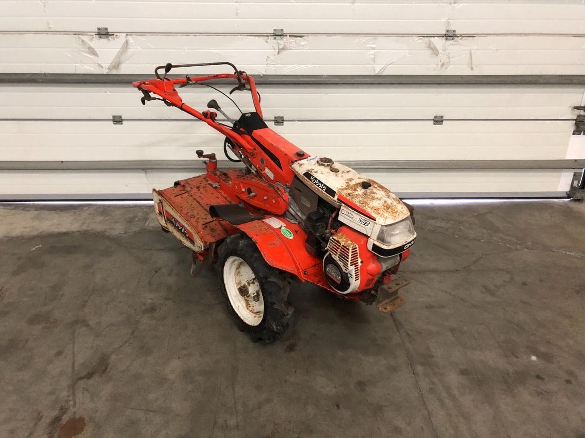 Motocultivador Kubota