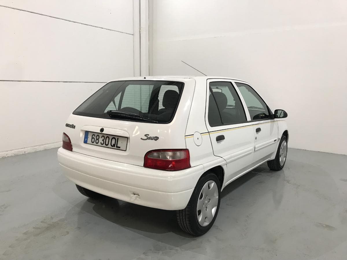 Citroën Saxo 1.5D · Ano 2000 — imagem 9