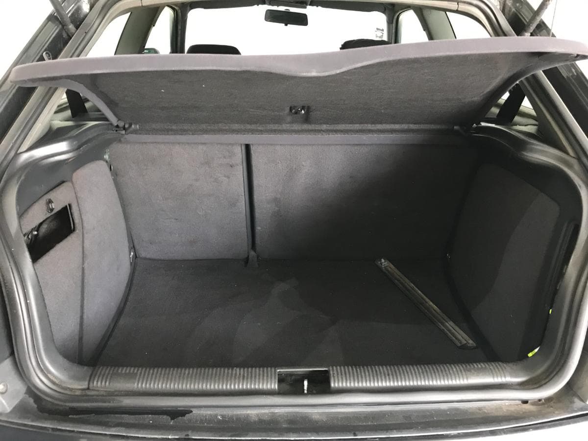 Audi A3 1.9 TDI · Ano 1996 — imagen 9