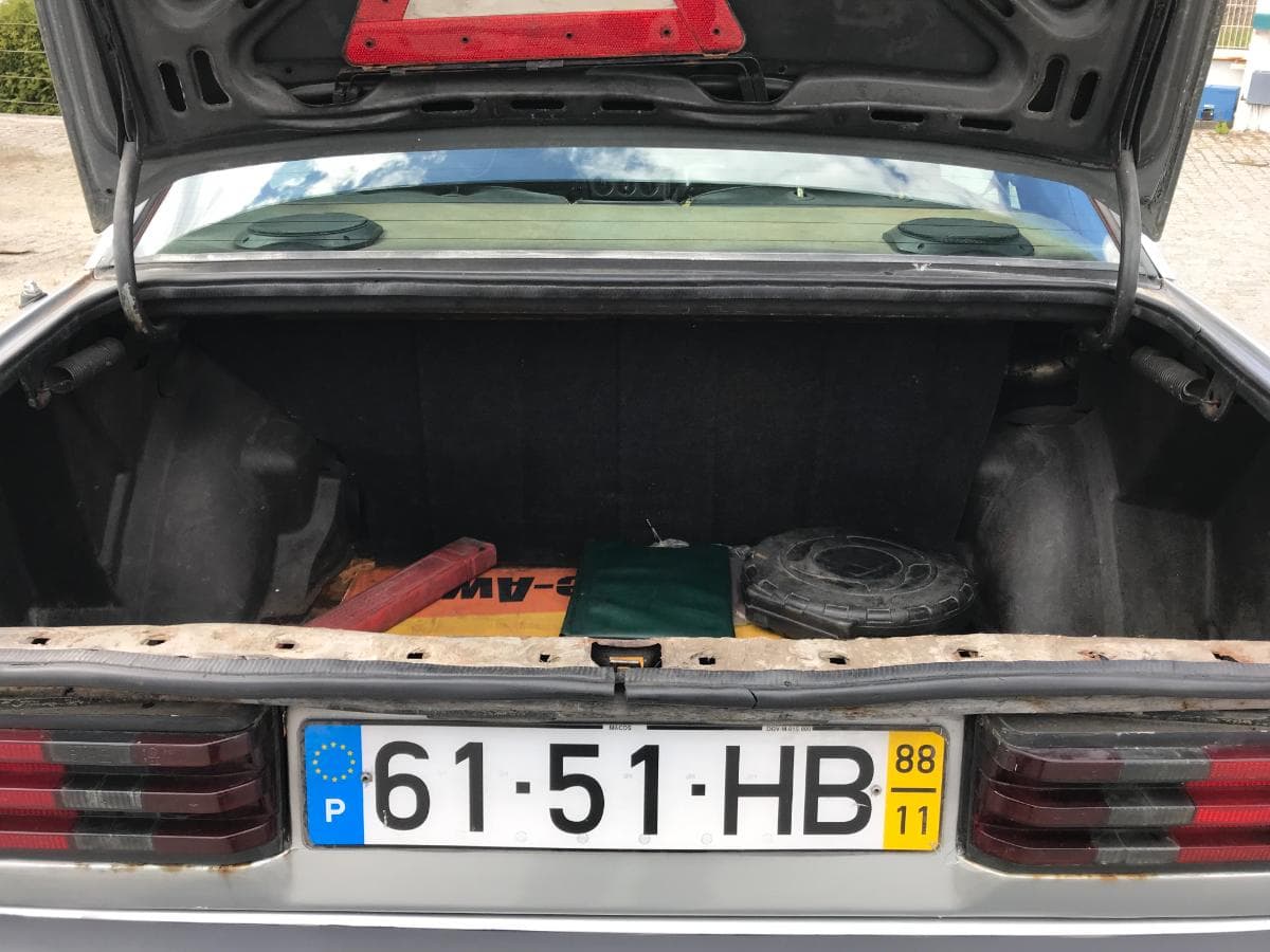 Mercedes-Benz 190E · Ano 1988 — imagem 8