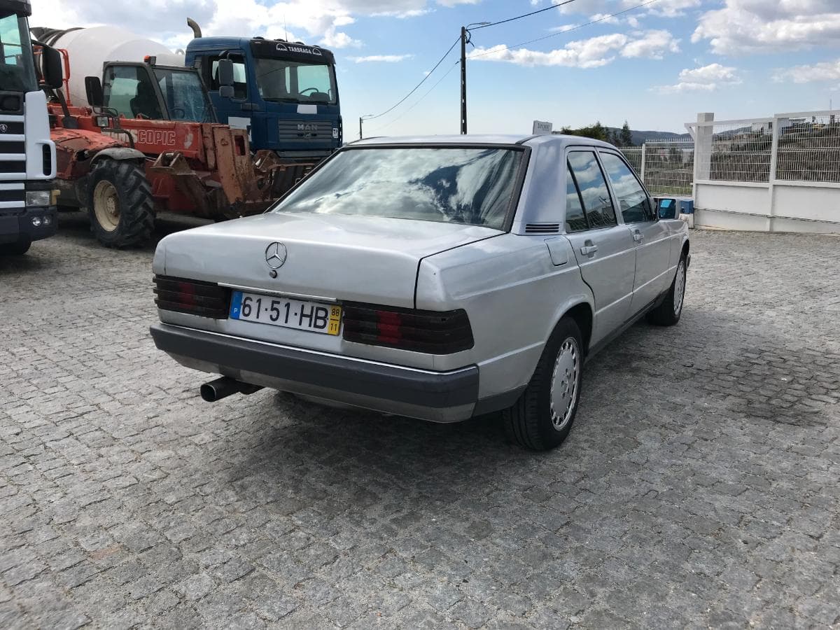 Mercedes-Benz 190E · Ano 1988 — imagem 6