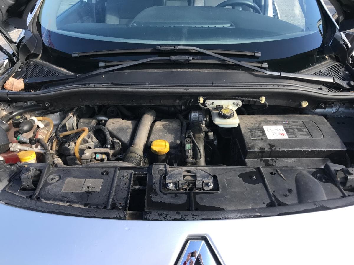 Renault Mégane Scénic 1.5 DCI · Ano 2011 — image 3