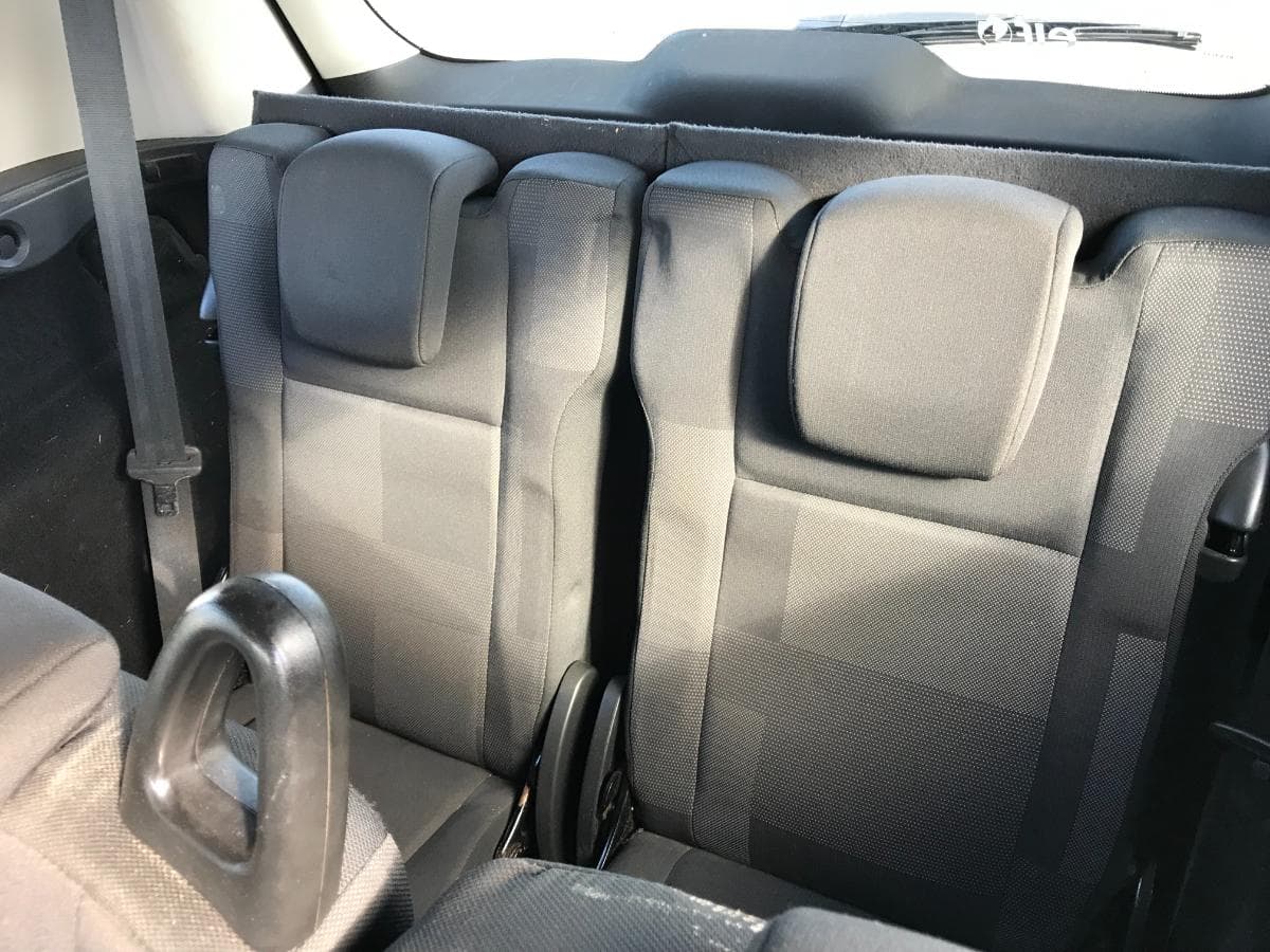 Renault Mégane Scénic 1.5 DCI · Ano 2011 — image 35