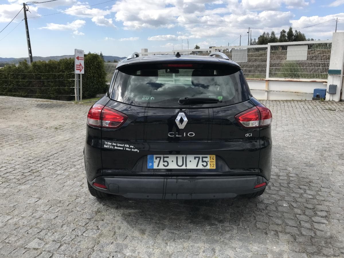 Renault Clio 1.5 DCI · Ano 2014 — imagem 6