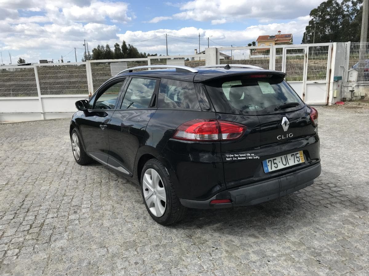 Renault Clio 1.5 DCI · Ano 2014 — imagem 10