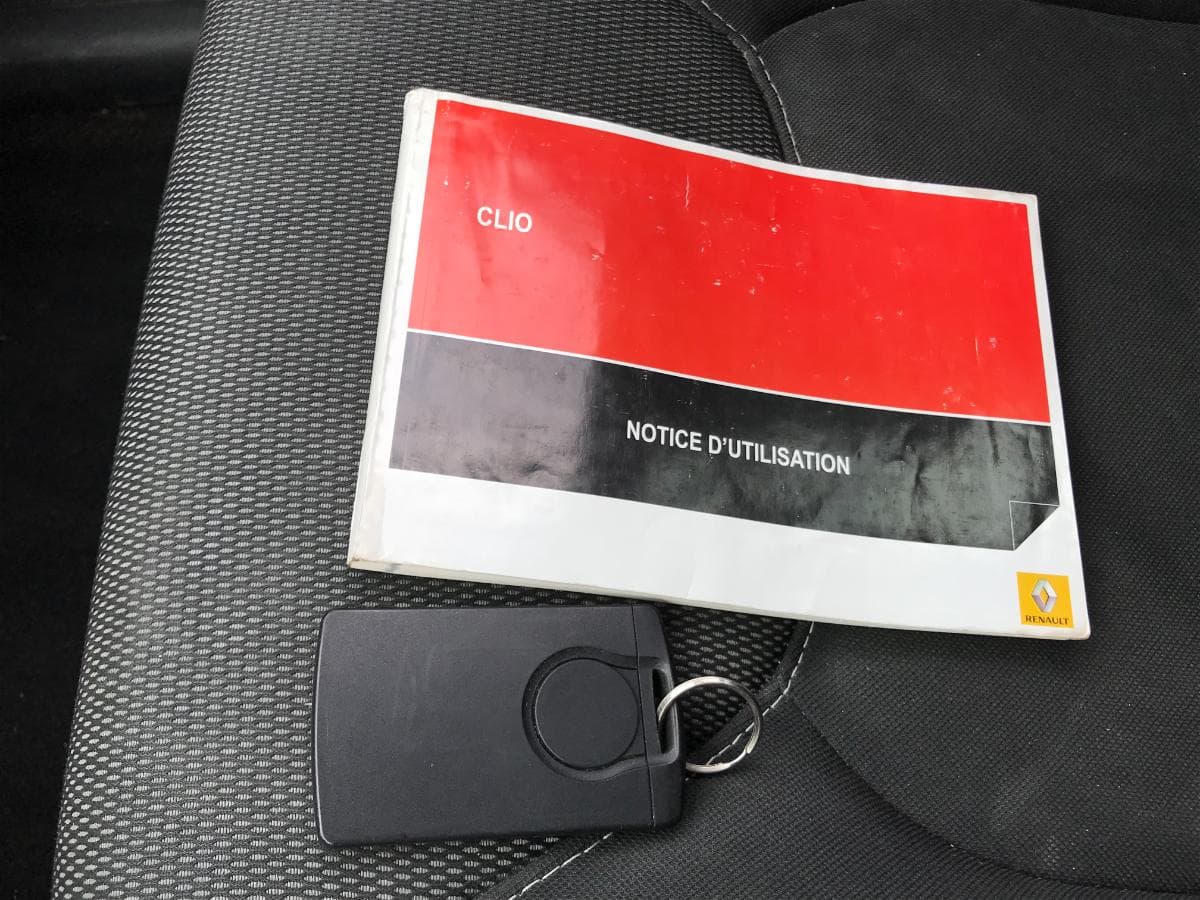Renault Clio 1.5 DCI · Ano 2014 — imagem 34