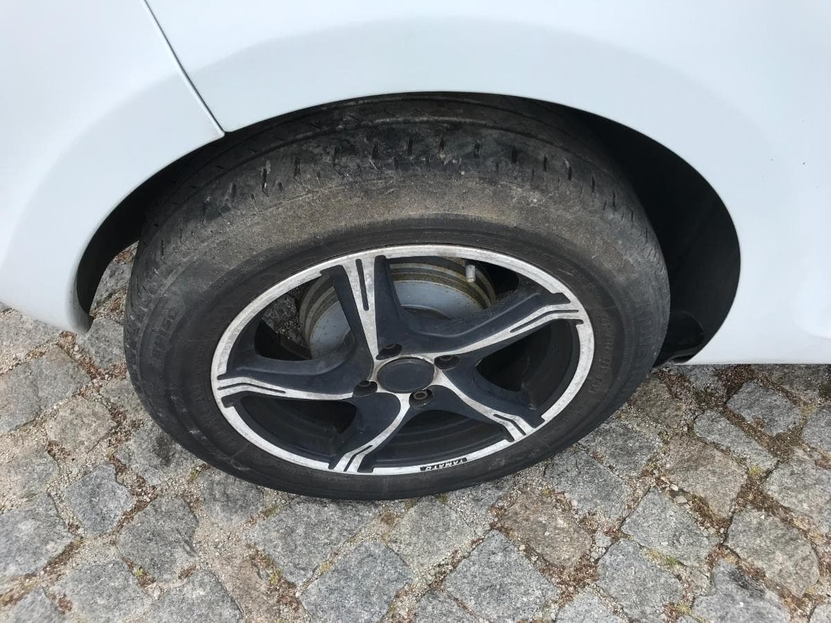 Renault Clio 1.5 DCI · Ano 2009 — imagem 13