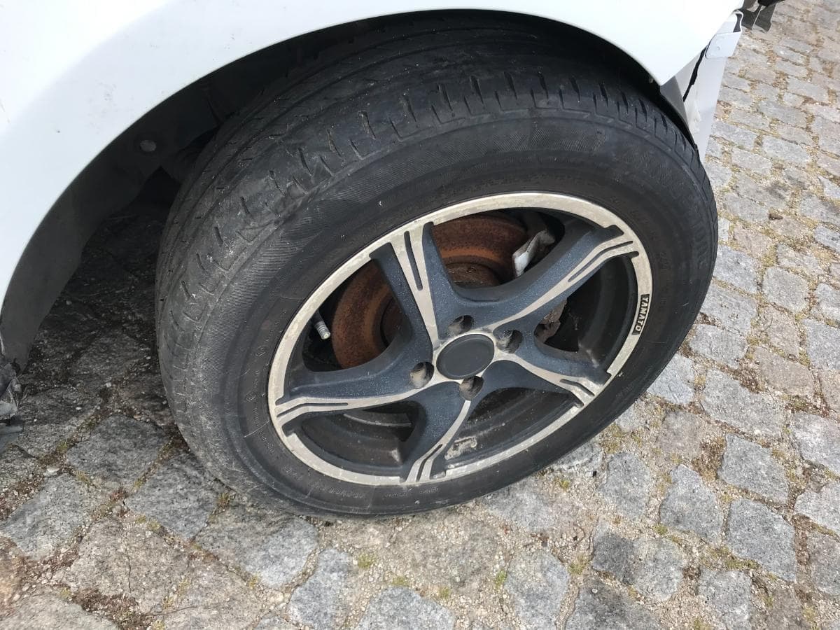 Renault Clio 1.5 DCI · Ano 2009 — imagem 18